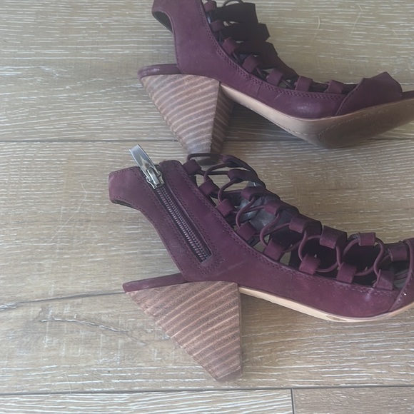 Vince Camino Burgundy Suede Heels/Sandal Booties Size 7 - Picture 6 of 6